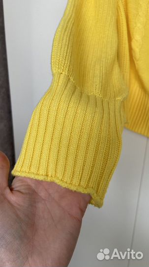 Свитер женский