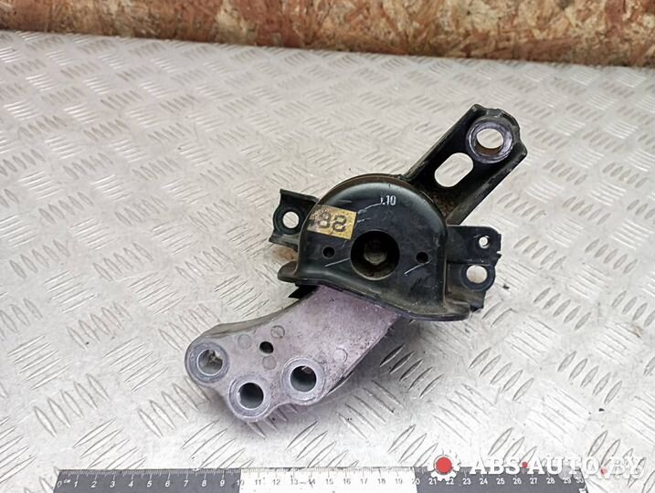 Подушка крепления двигателя Toyota RAV4 3 (XA30)