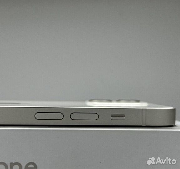 iPhone 12, 256 ГБ