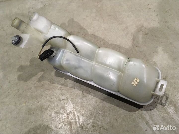 Бачок расширительный Mercedes-Benz E-Class W210