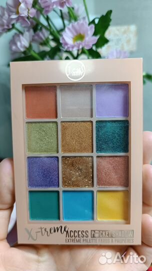 Две палетки теней от J.Cats