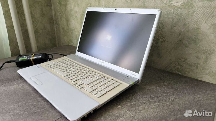 Sony vaio 17.3