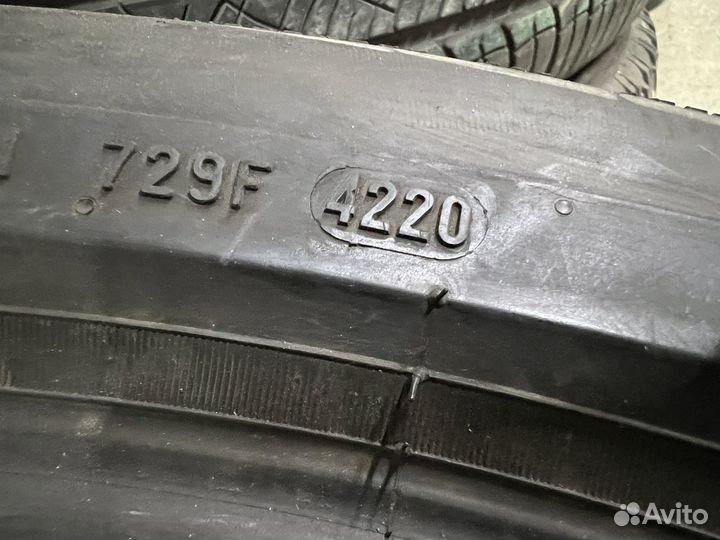 Pirelli P Zero PZ4 315/40 R21