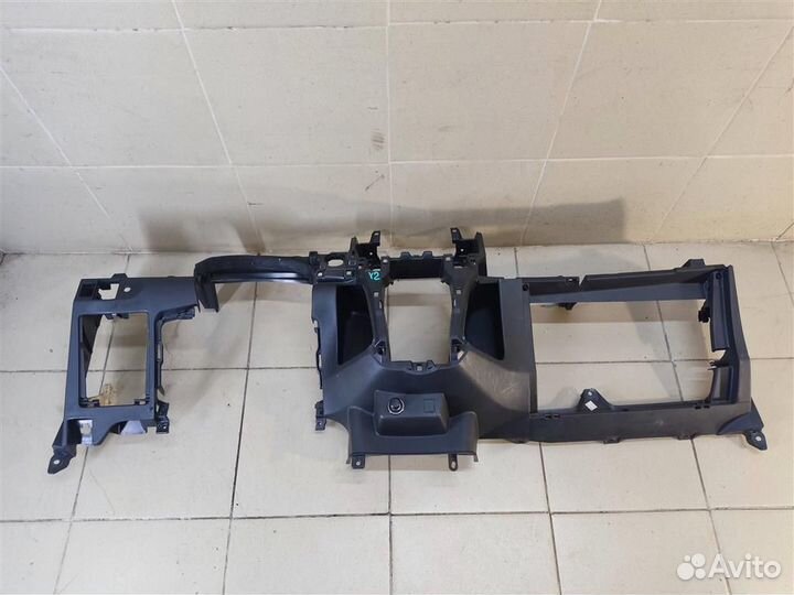 Торпедо (каркас) Toyota Yaris P90 2010