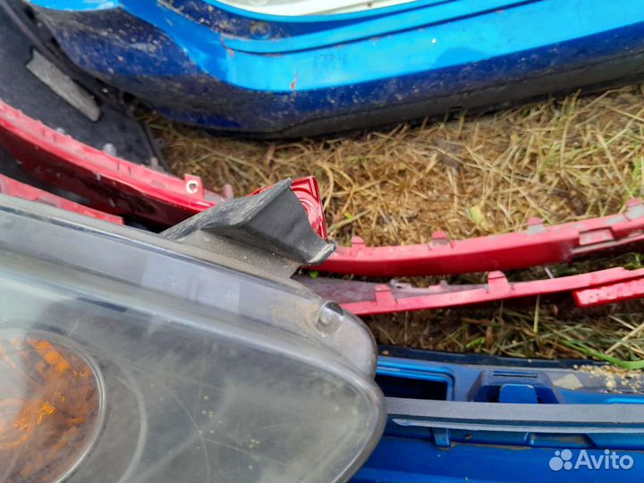 Фара Volkswagen Golf 5+ 5M2941006A