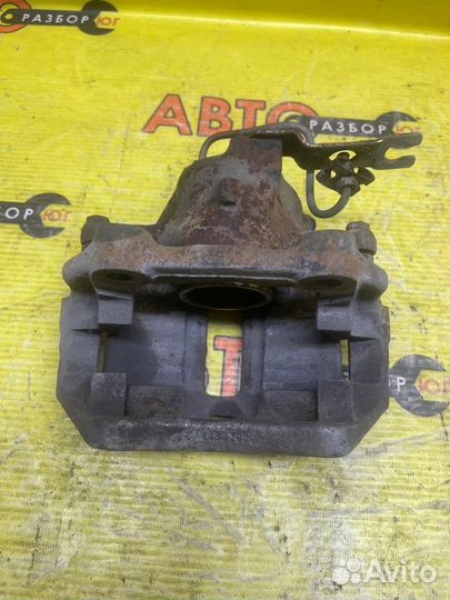 Суппорт передний левый Volkswagen Passat B5 AHL