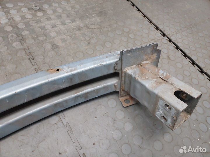 Усилитель бампера передний Ford Focus 3, 2011