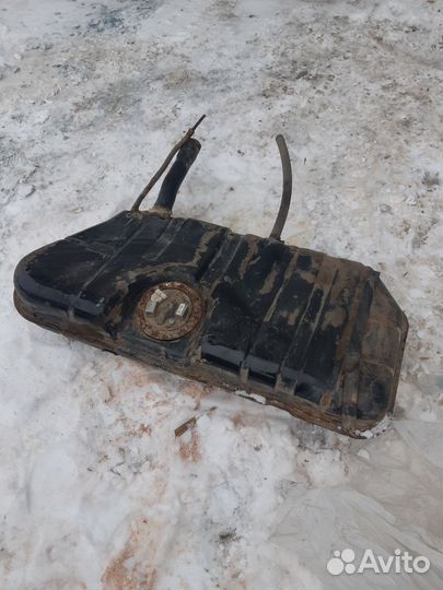 Бензобак на ваз 2110