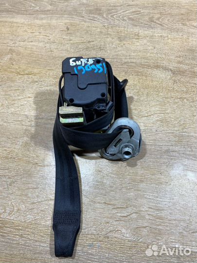 Ремень безопасности левый VW New Beetle A4