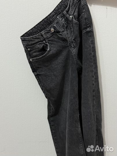 Джинсы широкие