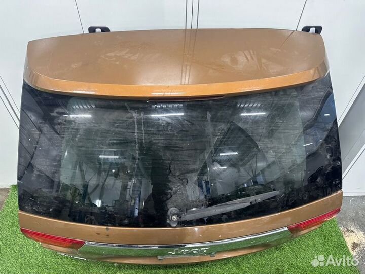 Крышка багажника Jeep Grand Cherokee WK2 3.6 ERB