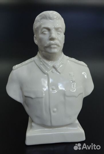 Бюст Сталин фарфор лфз
