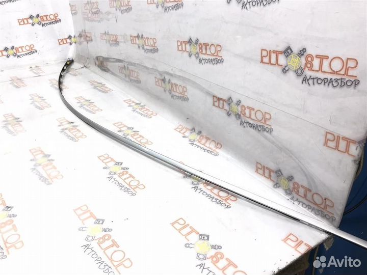 Молдинг крыши правый Lexus GS430 (UZS190) 2005-20