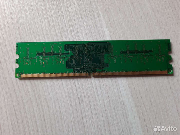 Оперативная память DDR2 1gb 1шт