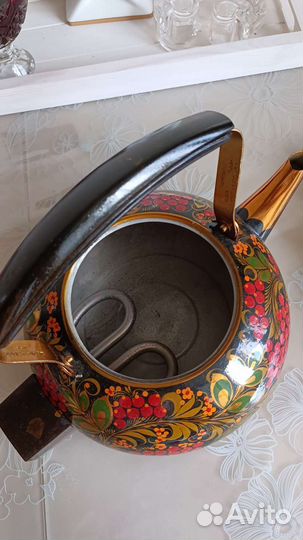 Чайник электрический с хохломской росписью