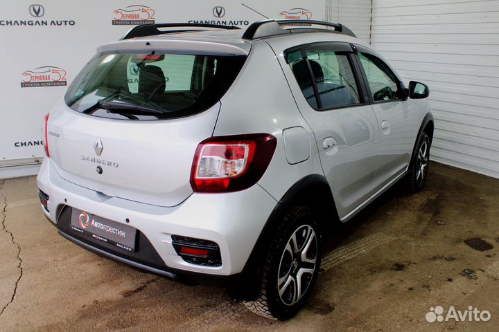 Renault Sandero Stepway 1.6 CVT, 2018, 62 000 км