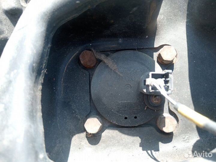 Ступица задняя левая Mazda Axela blefw LF-VDS 2010