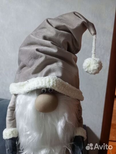 Новогодний гном