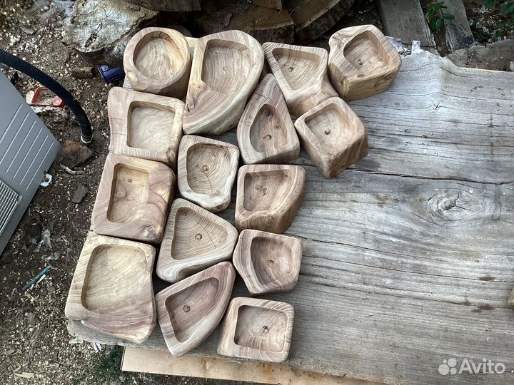 Подсвечники из дерева