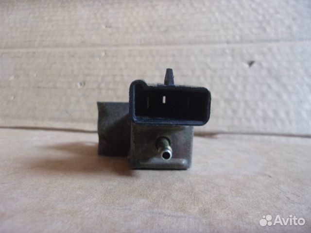 Форд Сиерра / Скорпио, электромагнитный клапан