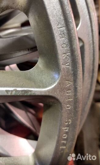 Колпаки на колеса r 16 j-tec