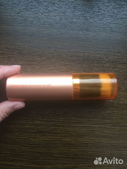 Кисть для макияжа