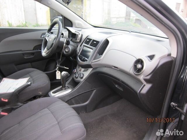 Разбор на запчасти Chevrolet Aveo (T300) 2011