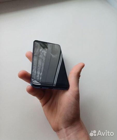 Samsung Galaxy A30, 3/32 ГБ