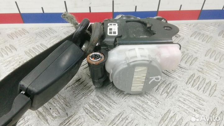 Ремень безопасности с пиропатроном Skoda Octavia