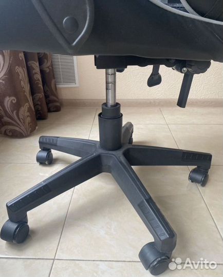 Игровое кресло