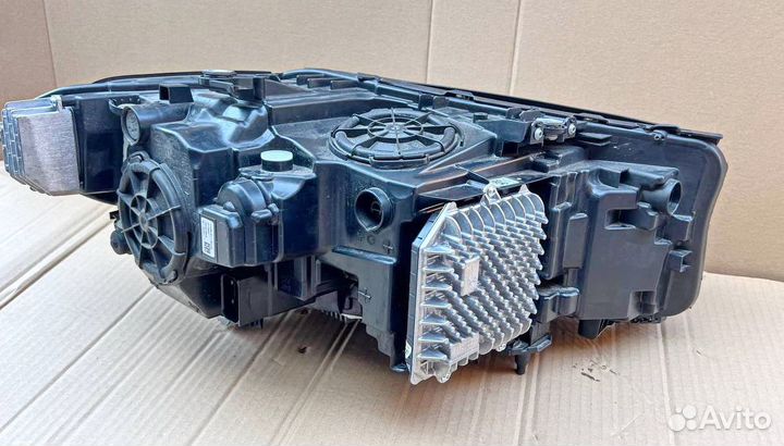 BMW G30 5 бмв г30 5 Фара LED Левая Правая К-т