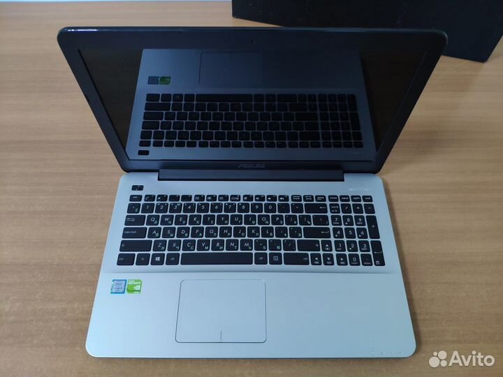 Asus / в идеале / core i5 / ssd + hdd / 8ddr4