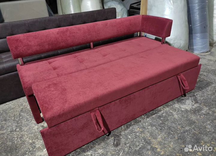 Диван кровать со спальным местом