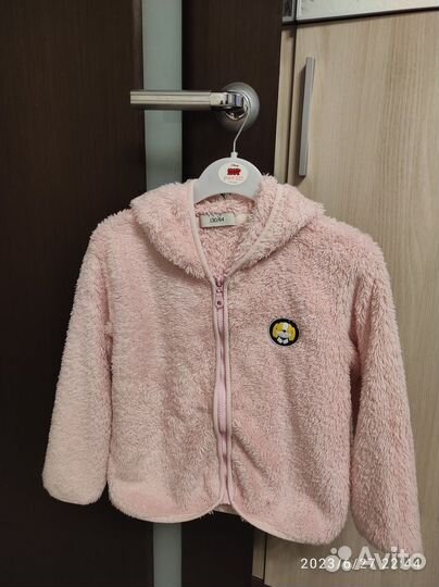Розовая кофта из шерпы для девочки, рост 130 см