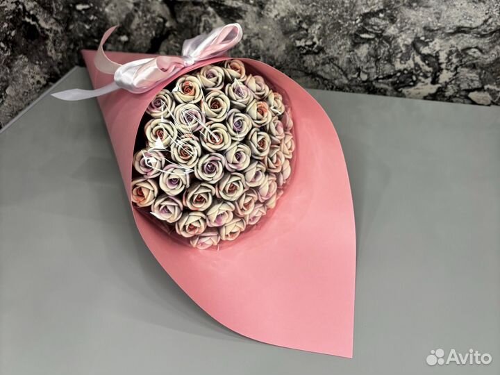 Букеты из шоколада к 8 марта