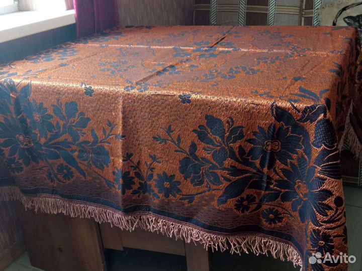 Скатерть немецкая (гдр) новая 150/160 (80-е г)