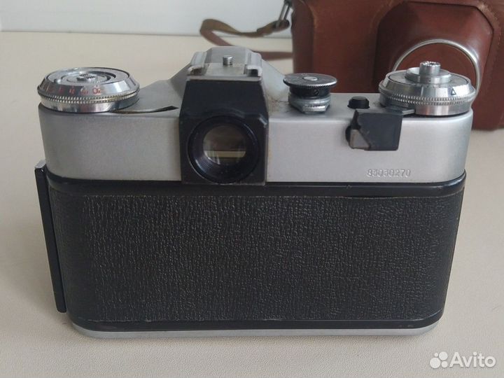 Плёночный фотоаппарат Зенит -Е фэд 5в