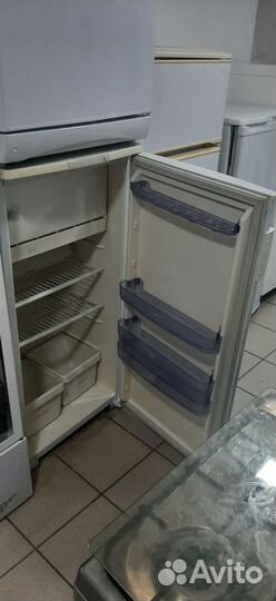 Холодильник Бирюса