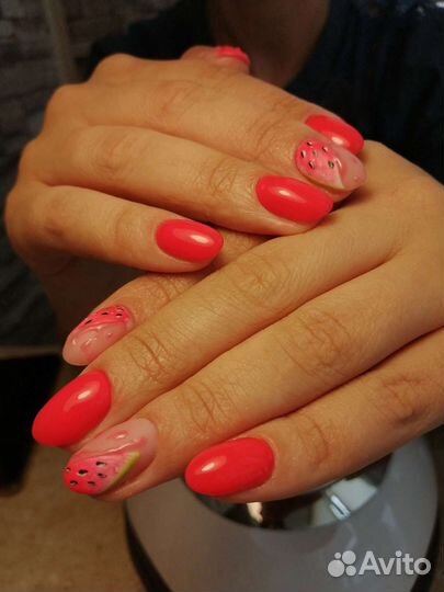 Педикюр с покрытием гель-лаком