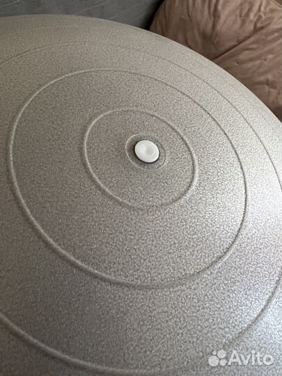 Гимнастический мяч 65 см