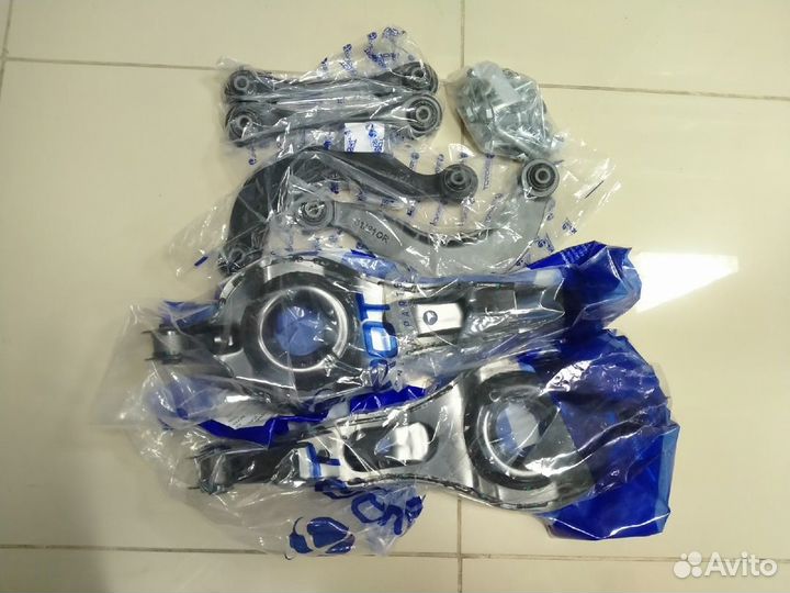 Комплект рычагов задней подвески Форд Фокус 1 / 2