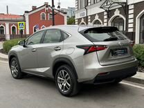 Lexus NX 2.0 CVT, 2015, 83 200 км, с пробегом, цена 2 890 000 руб.