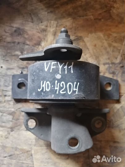 Подушка двигателя nissan