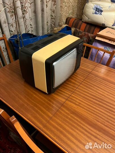 Телевизор Юность