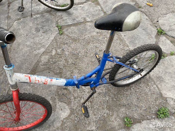 Два велосипеда