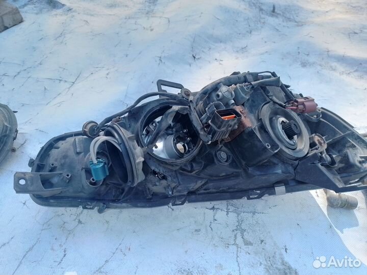 Фары на ланцер 10