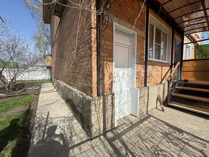 Коттедж 112 м² на участке 10 сот.