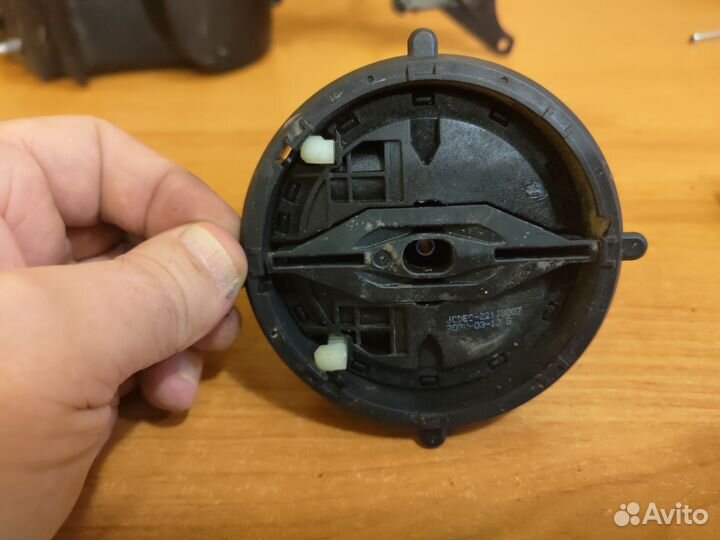 Зеркало правое