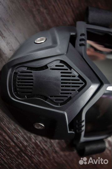 Тактическая ветрозащитная маскаНашлемник