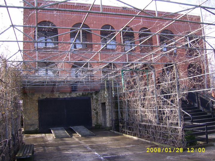 Дом 500 м² на участке 10 сот.